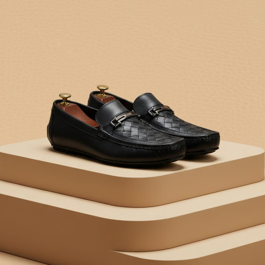 Leather paroi with buckle blk-1162