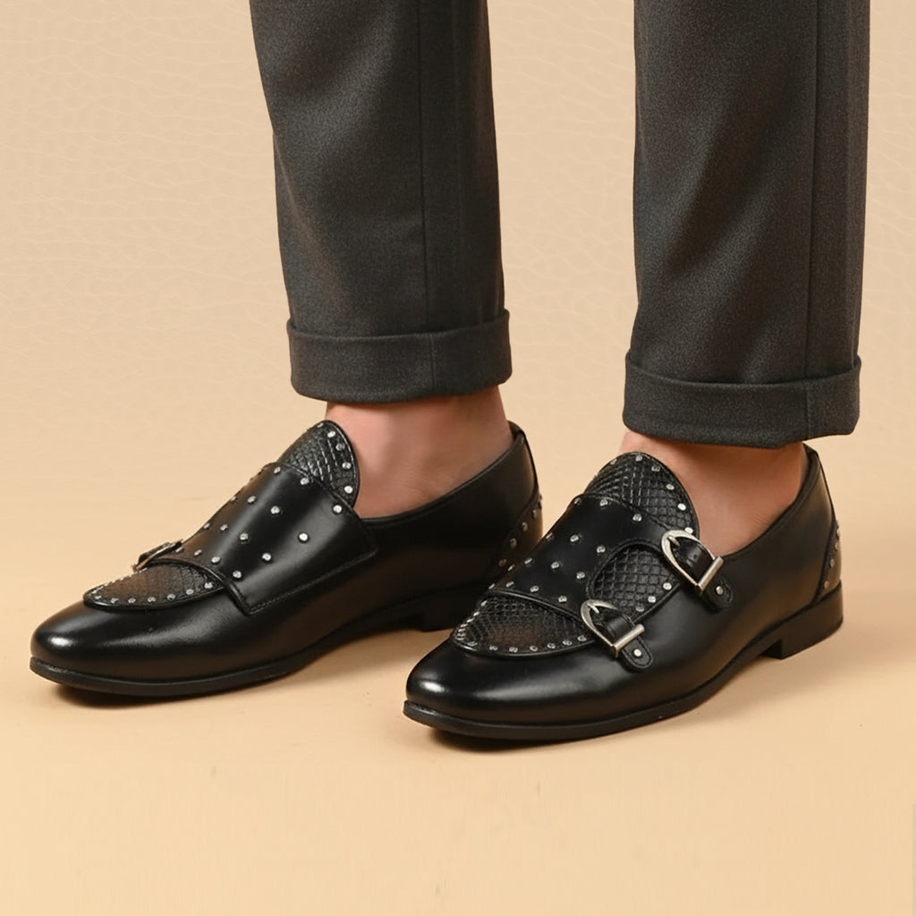 Double monk with cocas BLK009