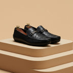 Leather paroi with buckle black-1162