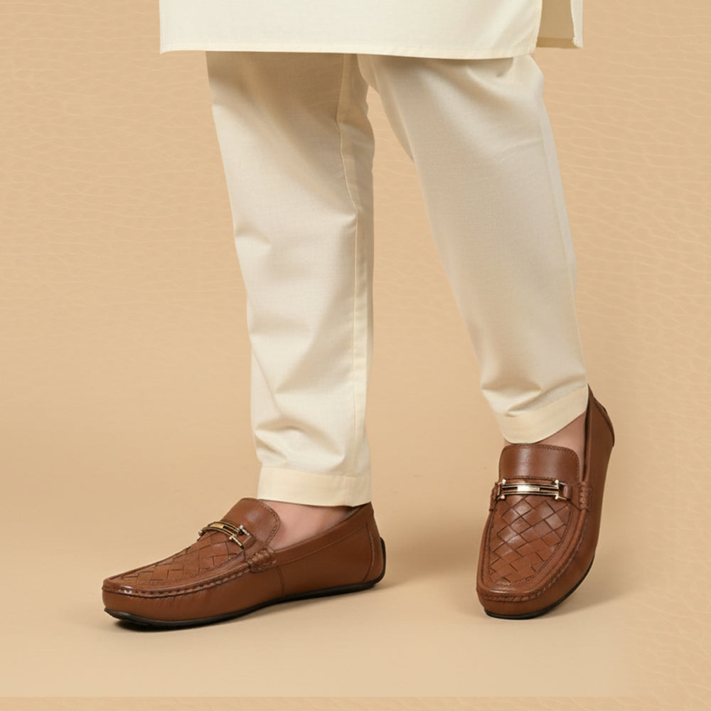 Leather paroi with buckle tan-1162