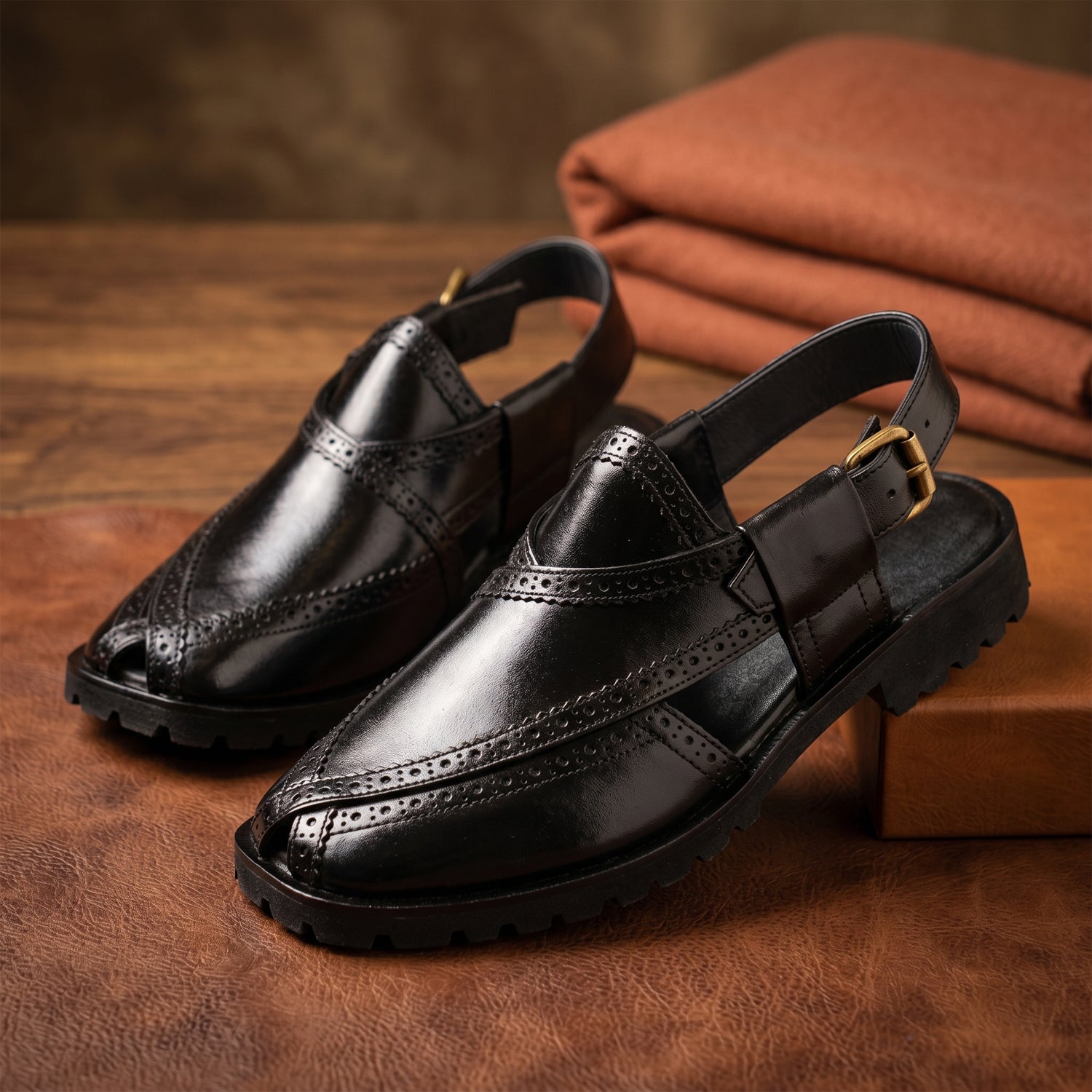 Norozi chappel black 1015