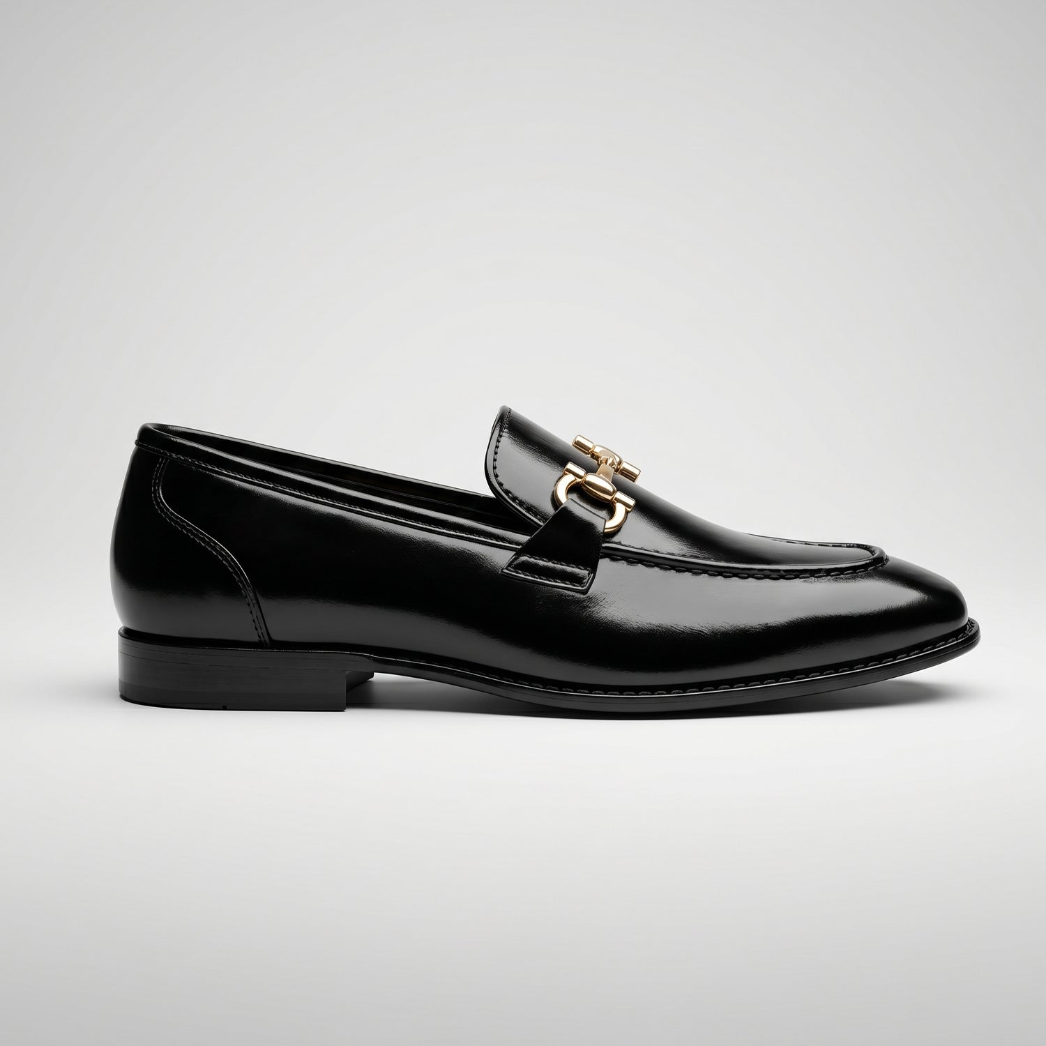Gucci buckle BLACK-030