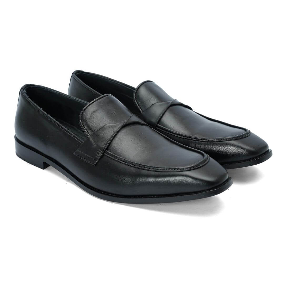 London Cross 005 - Premium black leather