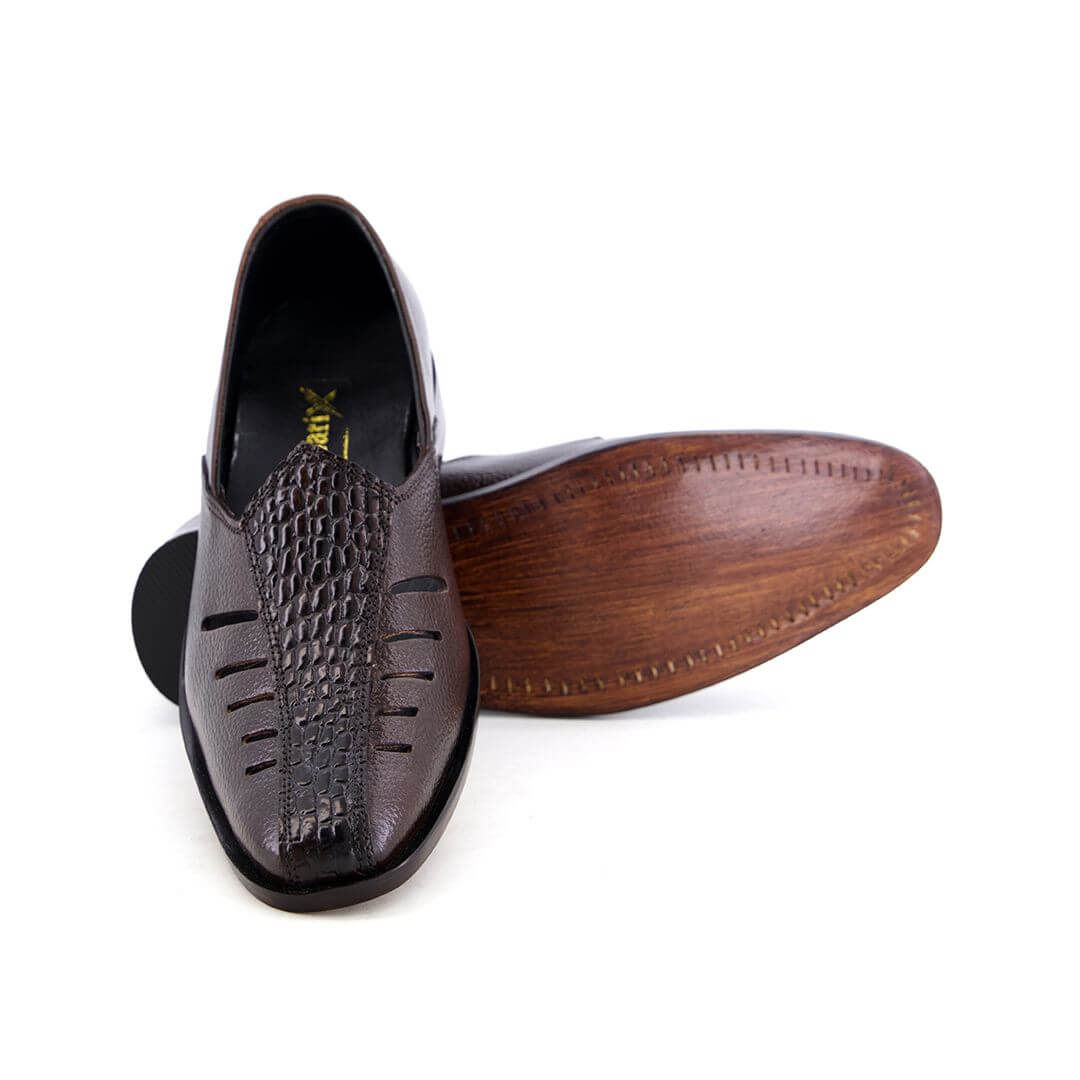 Nagra Cut Brn-1011 by Coarix Leather –soft padded leather lining, anti-bacterial interior 