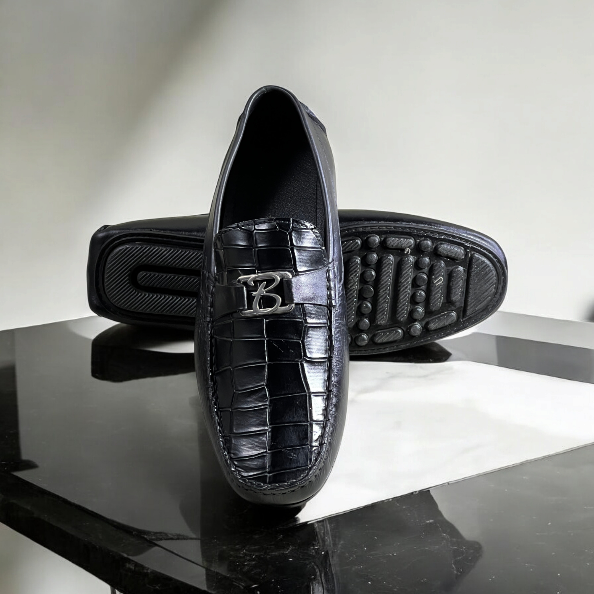 Leather Black-5022