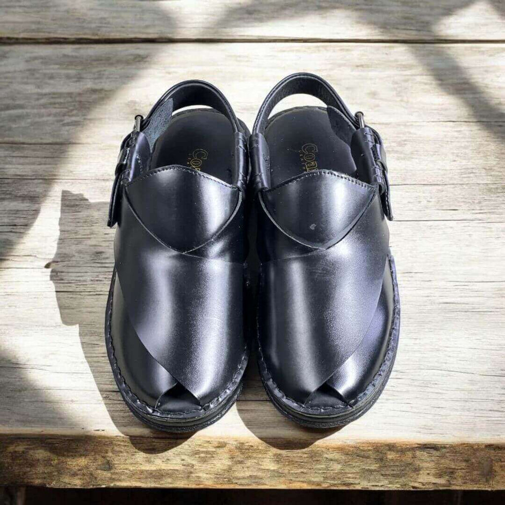 Royal Plan Peshawari BLK-1010 by Coarix Leather – meticulous hand stitching for a luxurious and timeless finish.
